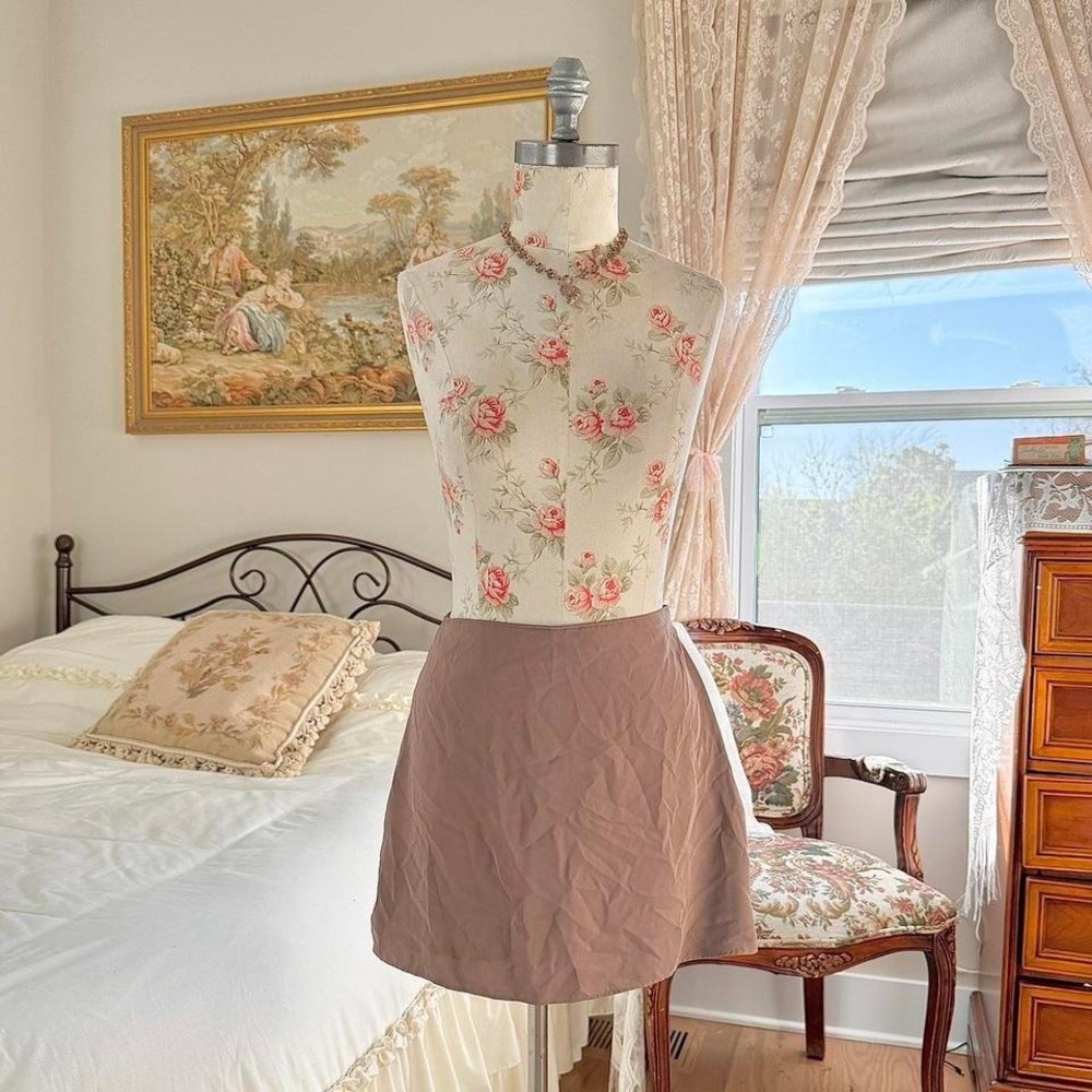 Y2K abercrombie and fitch brown mini skort size small‎